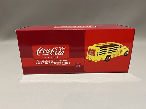Coca-Cola 1951 Ford Bottler's Truck 1:34 Die Cast Metal Replica - First Gear - Picture 13 of 14