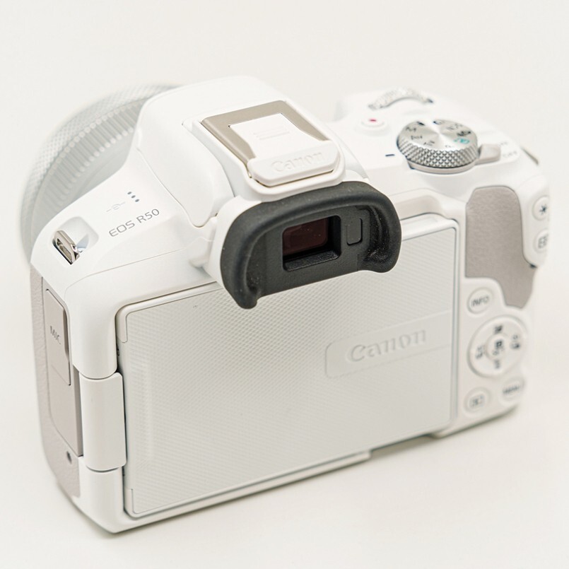 Canon EOS R50 Mirrorless Camera with 18-45mm Lens White Canon EOS R50 Mirrorless Camera with 18-45mm Lens White