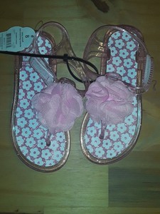 little girl sandals size 7