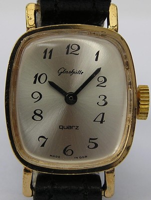 Top original GLASHÜTTE Damenarmbanduhr Kaliber GUB 38 VEB DDR