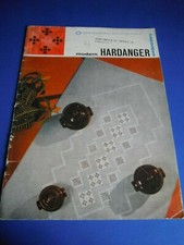 Modern Hardanger Stickm&auml;ntel Buch Nr. 896 Kissen, L&auml;ufer, Tischdecke
