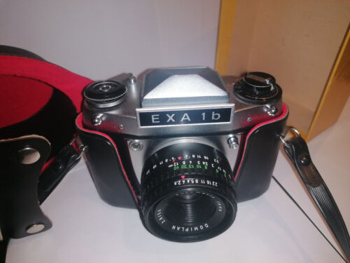 GDR Pentacon SLR camera Exa 1b and Weimarlux BM - original packaging and in pockets-