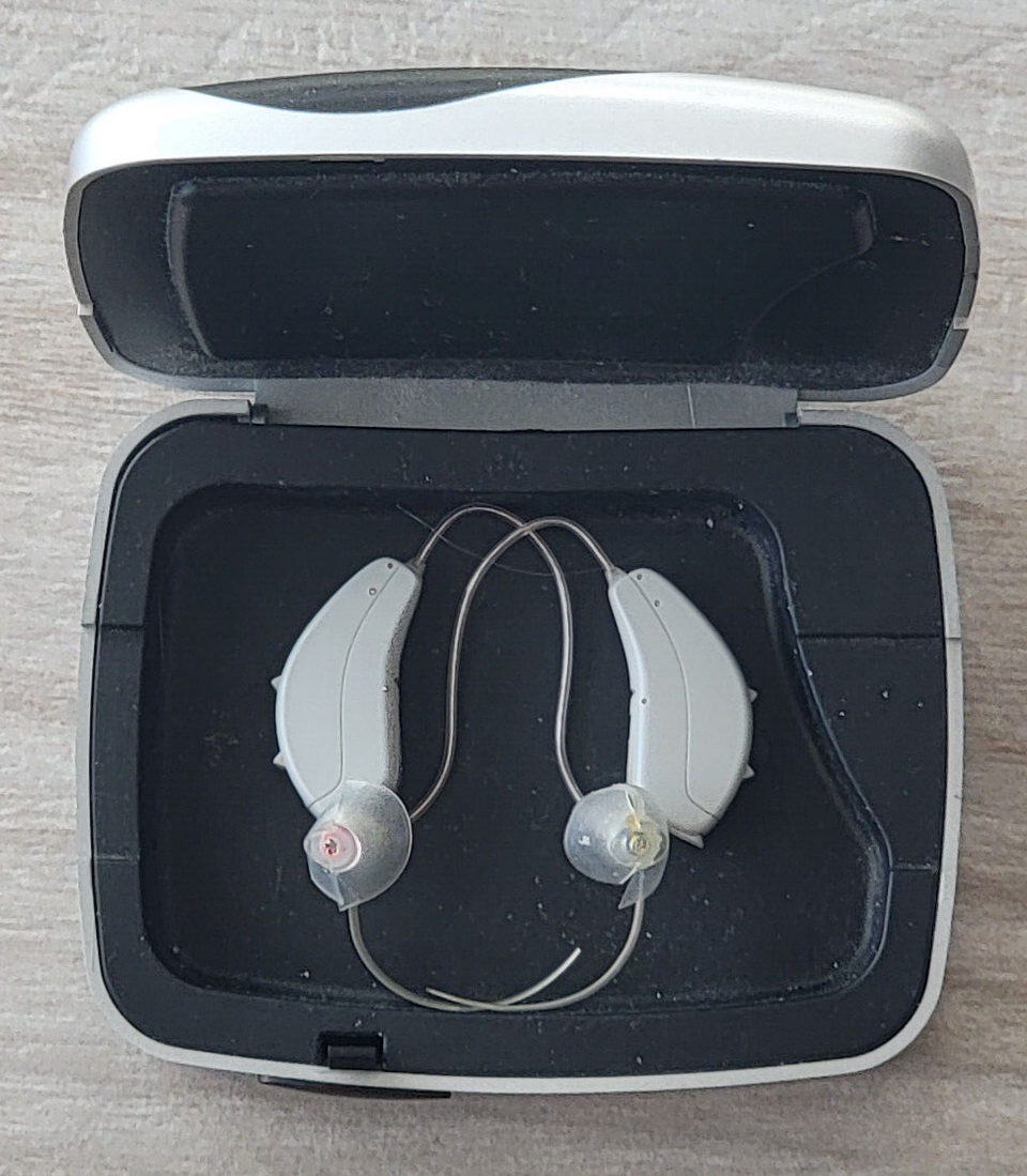 Kirkland Signature 5.0 2 Premium Digital Hearing Aids with Remote