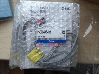1 pc. New PSE531-M5-C2L Pressure Switch *le