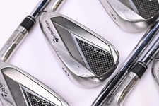 Taylormade Ferri Stealth / 4-PW / Stiff Flex Dynamic Gold 105 aste S300