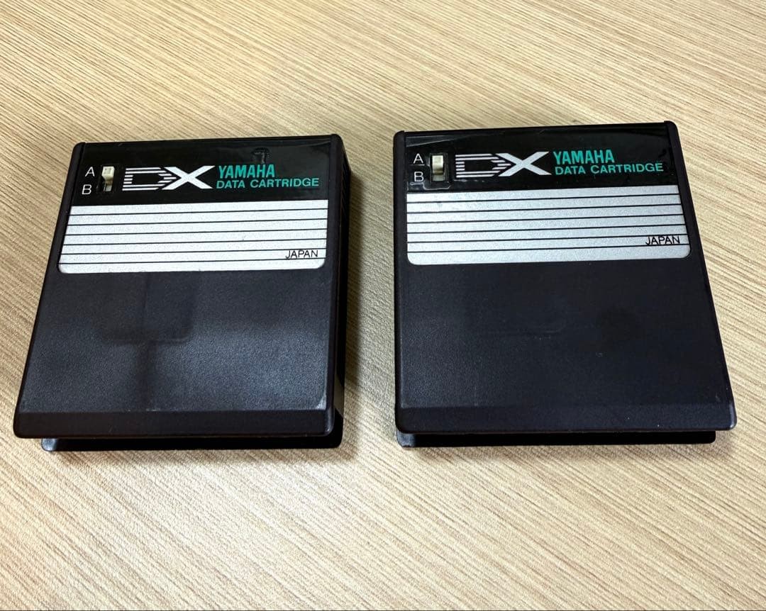 YAMAHA DX7 Voice Data ROM set 1 & 2 DATA CARTRIDGE for