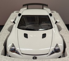 AUTOart 1/18 Signature LEXUS LFA NURBURGRING PACKAGE WHITEST WHITE 78837