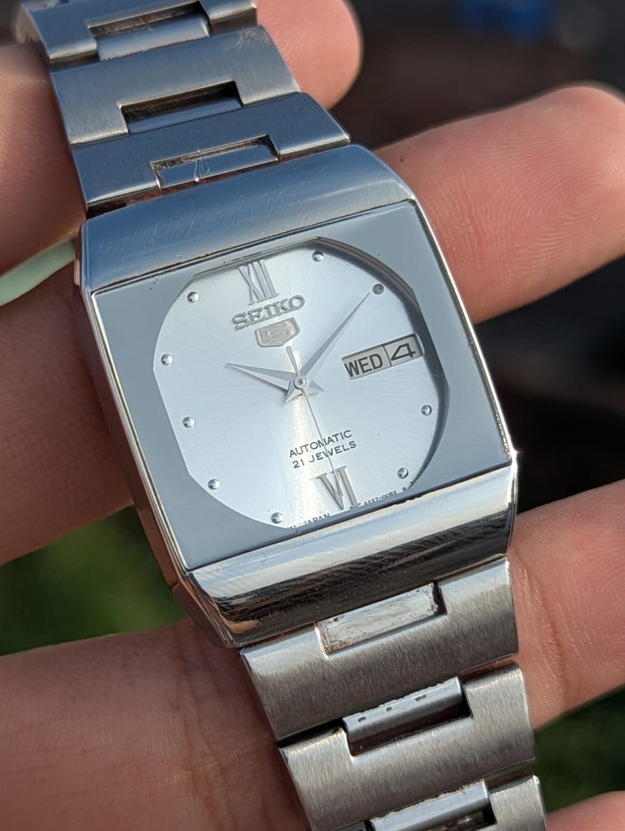 Seiko 5 Automatic 4227-00B0 Tank Shape Silver Dial Vintage Men's