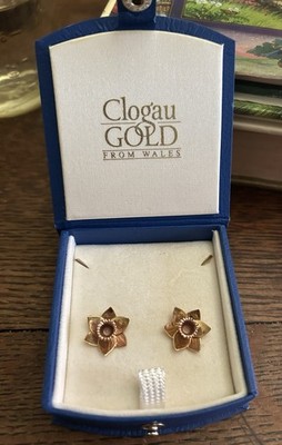 Clogau Welsh Gold Daffodil Flower Earrings 10 and 14 K, Large Size 3.9g