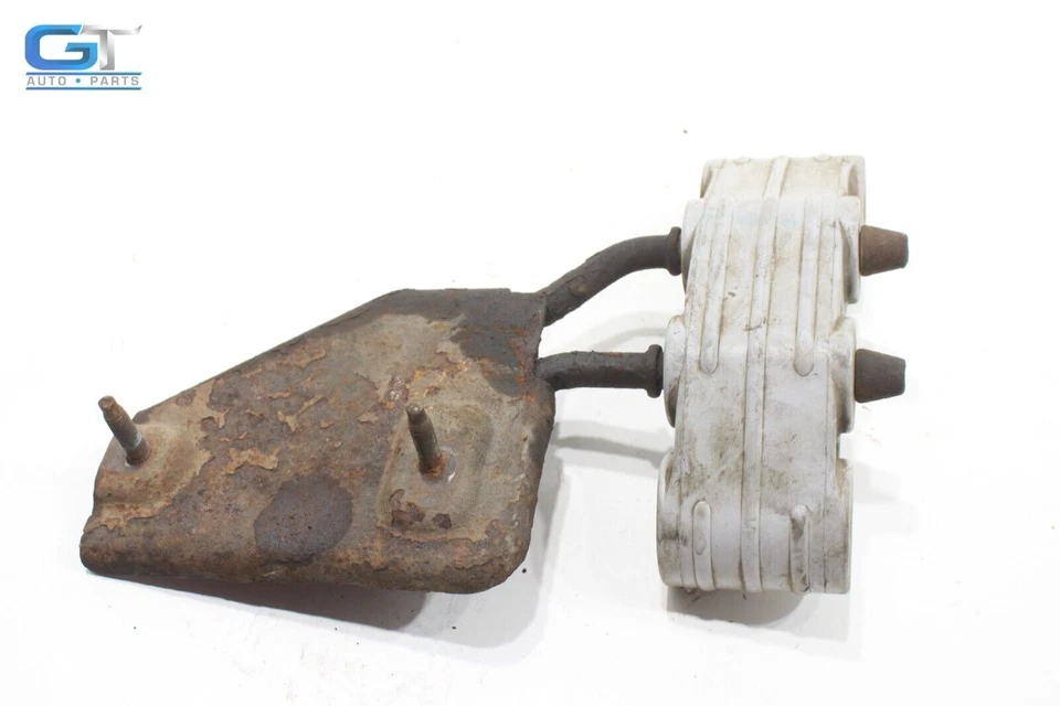 2012-2016 FORD F550 DIESEL FRONT EXHAUST PIPE HANGER INSULATOR W/ BRACKET OEM - Image 4 of 4