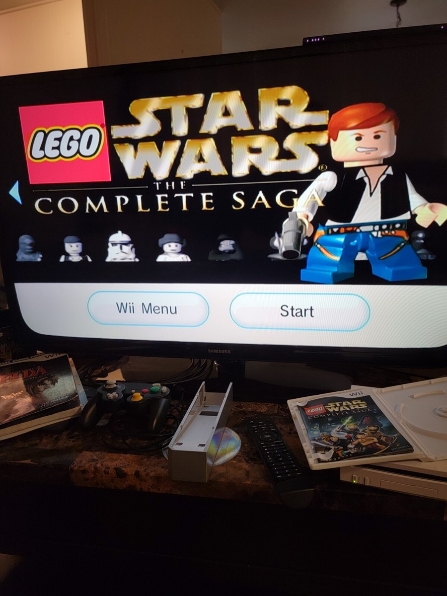 LEGO Star Wars The Complete Saga Nintendo Wii Video Game Complete