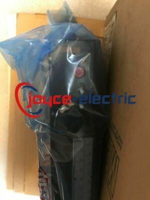 Mitsubishi PLC MELSEC A68ADN New In Box Expedited Shipping