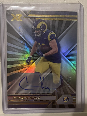 Carte Sport NFL Nico Collins 2021 Panini XR - Rookie Triple Threats Materials Gold #2/10 - SGC 9