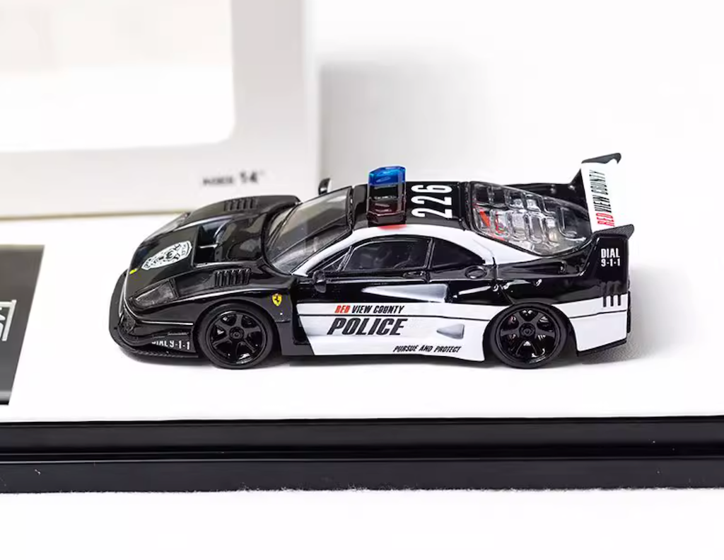 1⁄64 PGM フェラーリF40 高級ケース仕様 1⁄64 aurora model フェラーリ