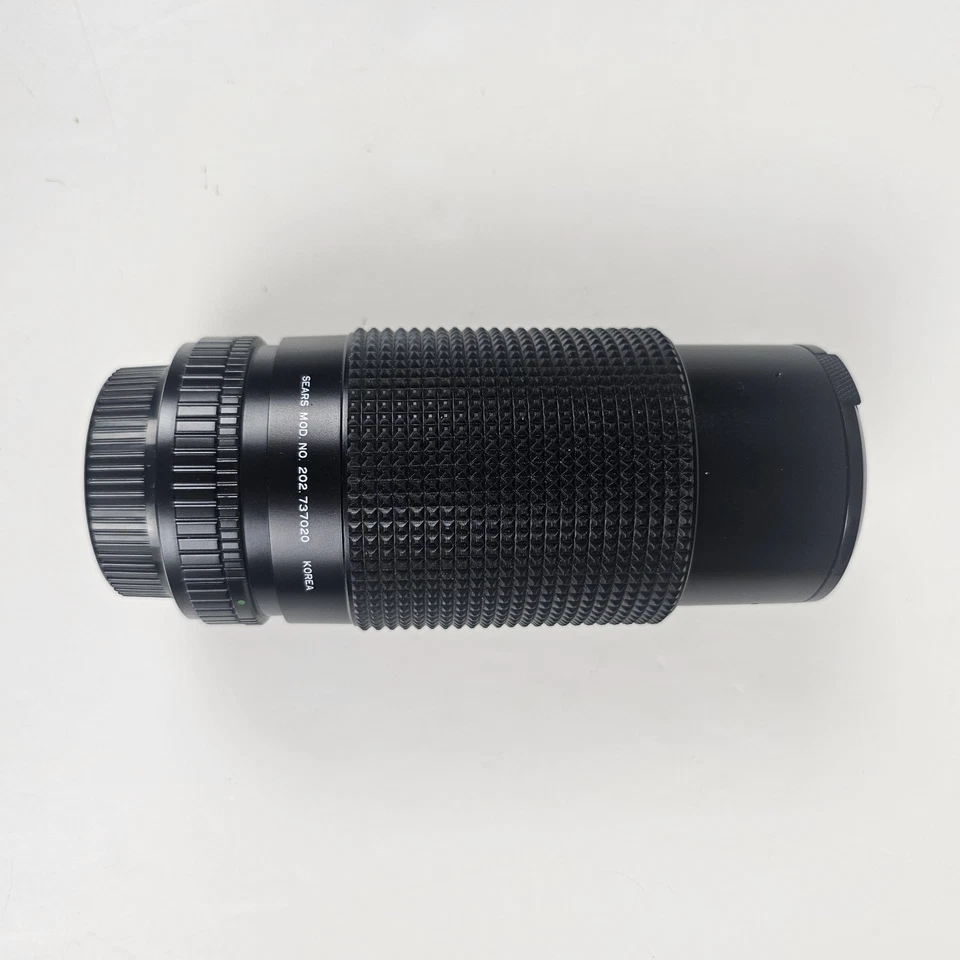 Sears Model 202 Camera Lens 737020 Korea,  F=80-200mm 1:4.0, Multicoated - Image 2 of 4