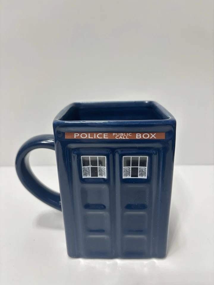 Doctor Who TARDIS 3D Mug Zeon Police Box Ceramic Cup Collectible Mug - Image 2 of 4
