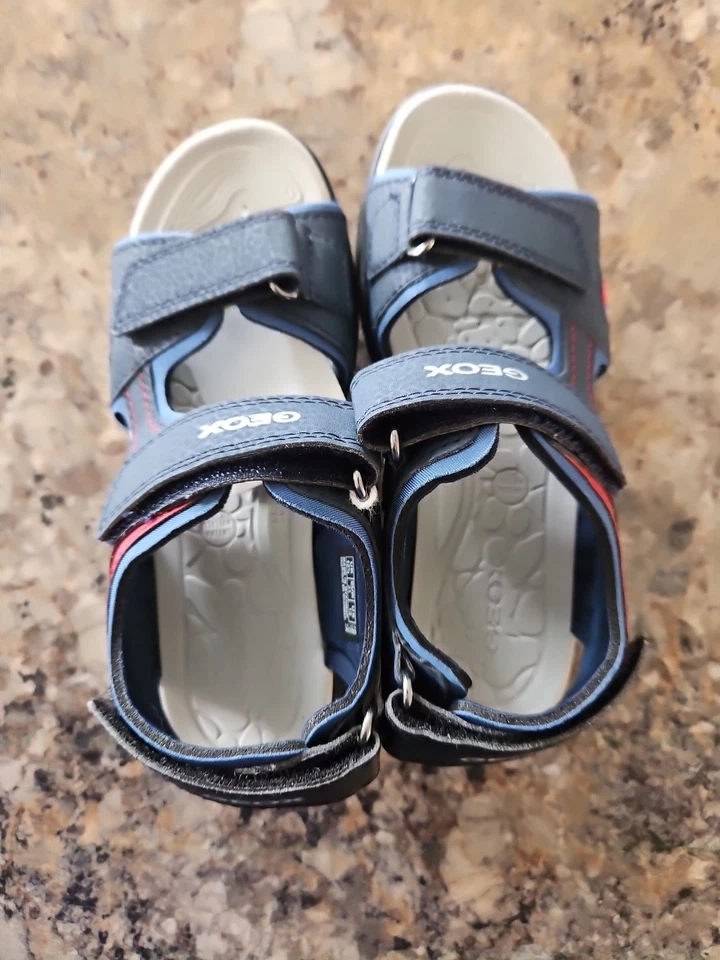 Sandalias Geox Talla 13 Nuevas Azul Y Rojo Niño Foto 4 de 4