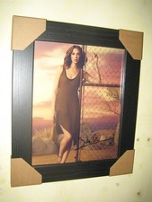 Gal Gadot Signed Photo 8x10 inches Framed with CoA