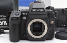Olympus E-3 DSLR Camera Body w/2GB CF Card Battery Strap Case Near Mint Japan