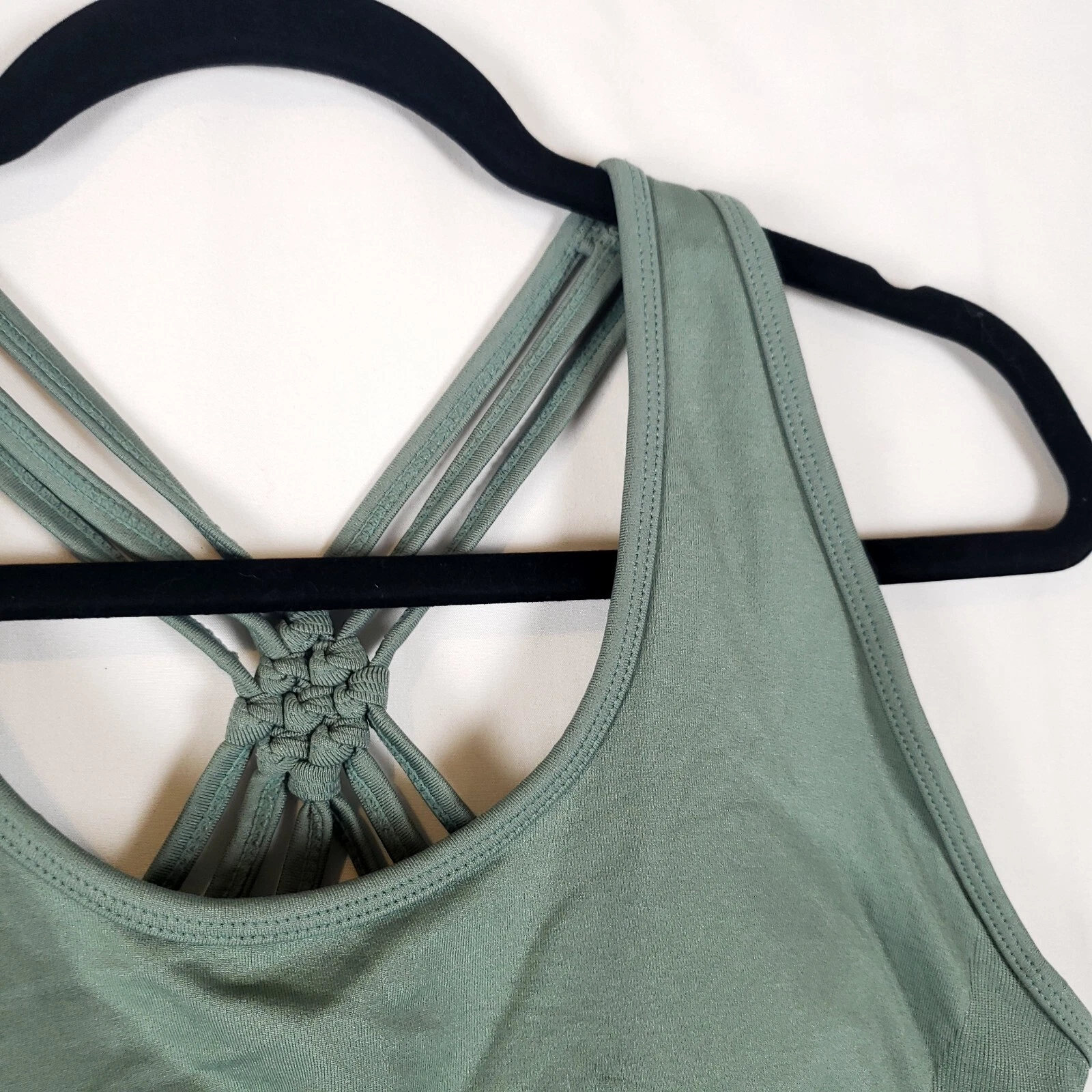 yogalicious full coverage strappy removable pads tank-bra