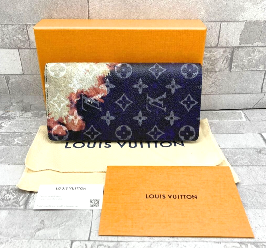 Louis Vuitton Portefeuille Brazza NM Monogram Bleach Denim Louis Vuitton Portefeuille Brazza NM Monogram Bleach Denim