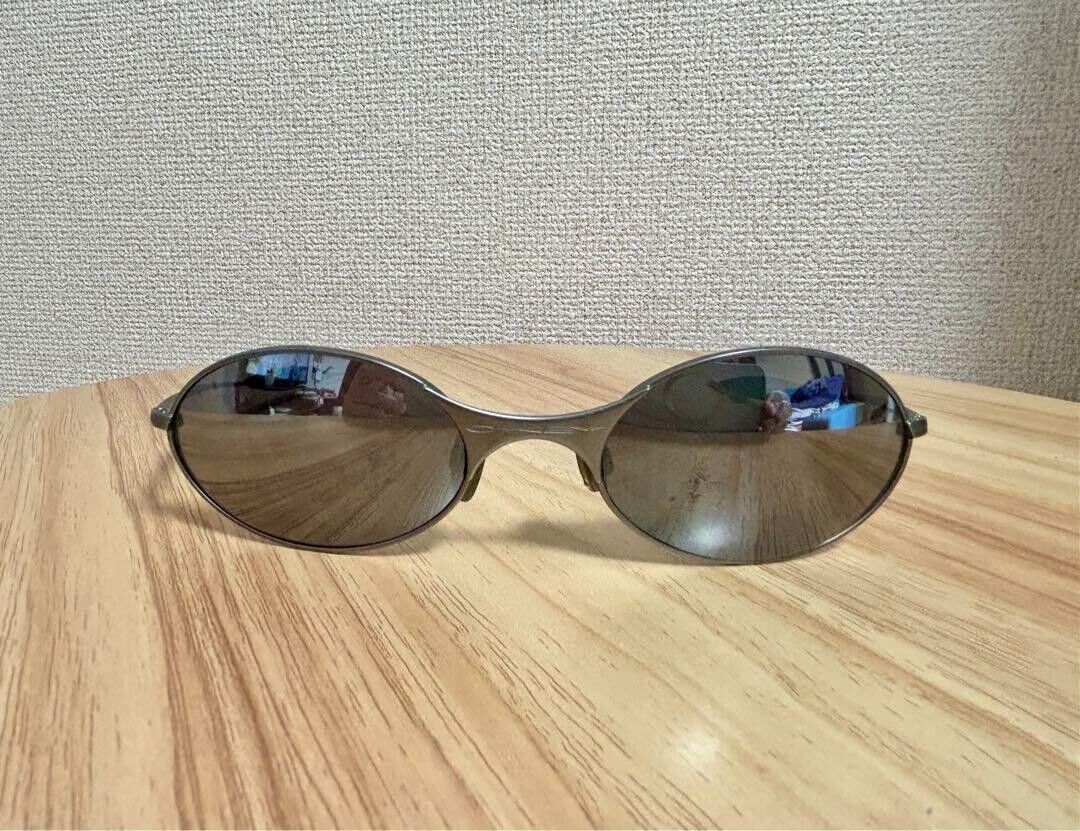OAKLEY e wire 90's original Lens: Mirror type Vintage OAKLEY e wire 90's original Lens: Mirror type Vintage
