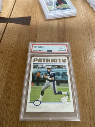 2004 Topps Tom Brady #275 PSA 8
