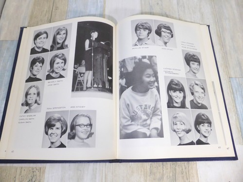 1967 Sphinx Cottey College Year Book Nevada, Missouri - Picture 9 of 14