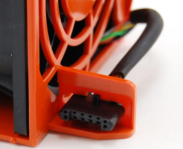 IBM X3650 Cooloing Fan FRU: 49Y5361 Model: GFB0812SHS - Image 2 of 4