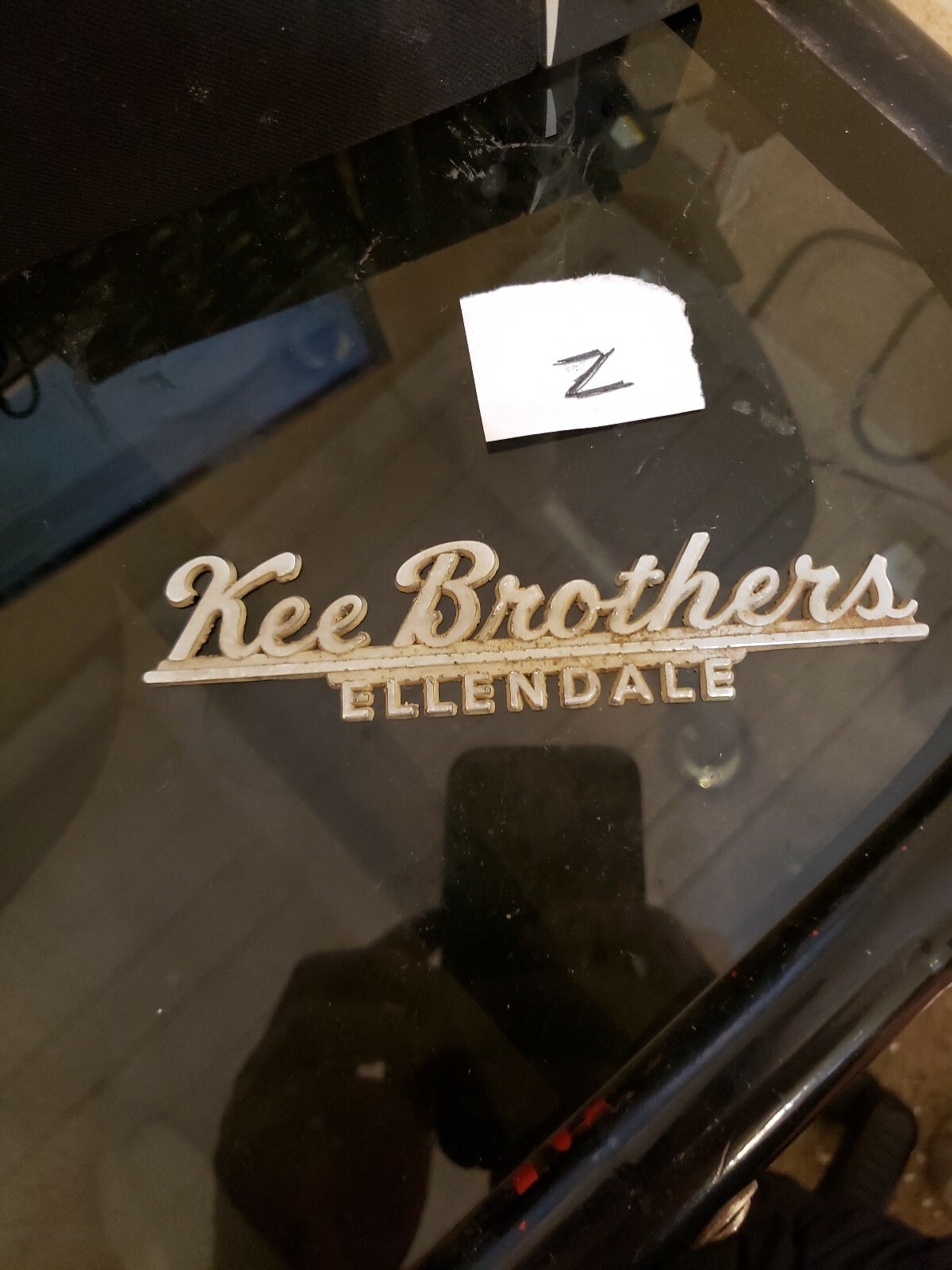 VINTAGE KEE BROTHERS ELLENDALE CAR DEALERSHIP METAL EMBLEM NAMEPLATE eBay