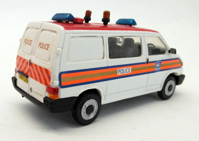 Fire Brigade Models 1/48 Scale - POL5 Volkswagen Transporter Heathrow Airport - Image 4 of 4