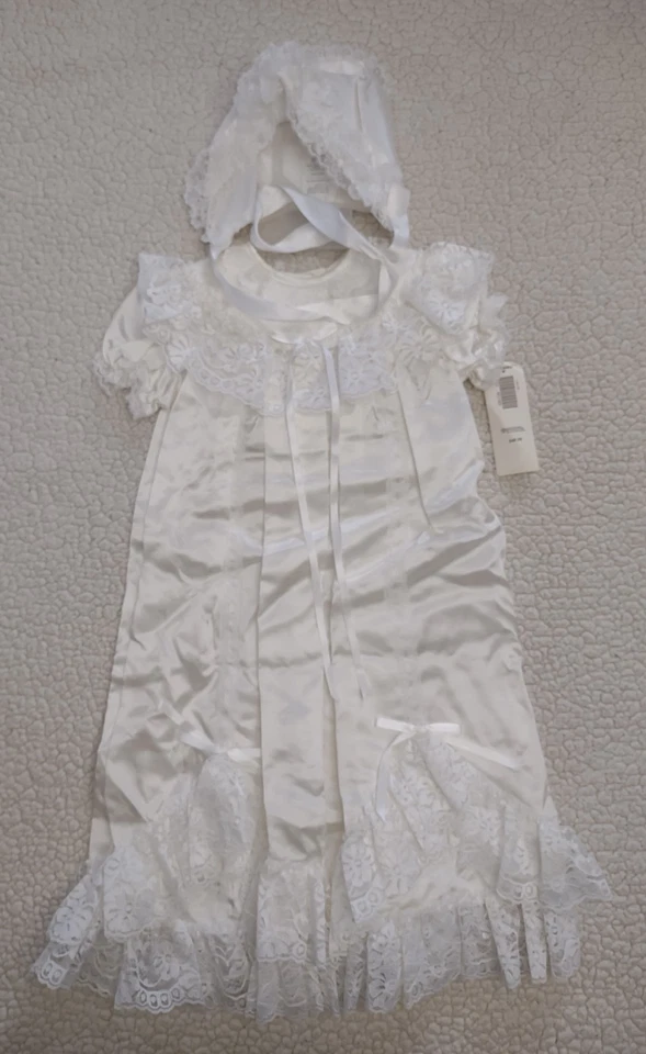 NUEVO CON ETIQUETAS Vestido de Bautizo Vintage Madonna Blanco Encaje Recortado con Gorro 6 - 9 Meses Foto 4 de 4