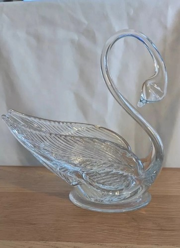 Vintage Edinburgh Crystal Small Swan Glass figure Art Figurine clear decor 14cm