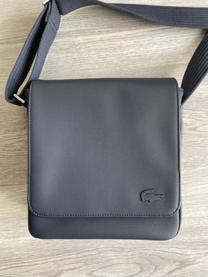LACOSTE Men's Classic Flap Crossover Bag Umhängetasche Tasche Peacoat blau