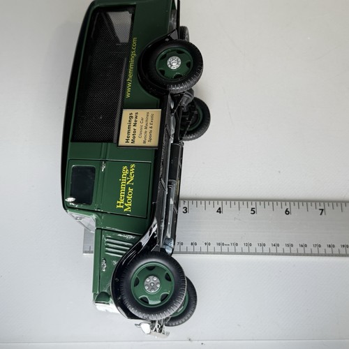 CROWN PREMIUMS Hemmings Motor News 1935 Chevy Canopy Truck 1:24 Scale Die-Cast - Picture 21 of 21