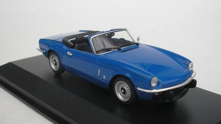 MAXICHAMPS, TRIUMPH Spitfire Mk.lV 1972 Bleu, échelle 1/43, MXC940132531 - Photo 2/4