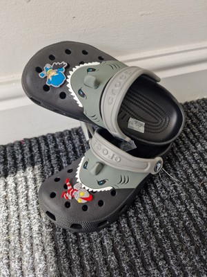 Crocs Fun Lab Shark Classic Clog J1
