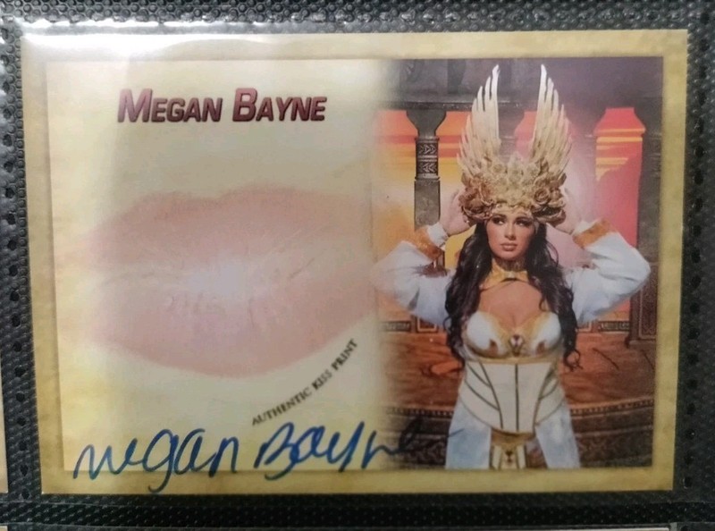 Megan Bayne Signed Kiss Card Wrestler OVW NWA HOG