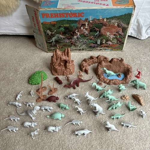 Marx Prehistoric Dinosaur Vtg Playset #3398 35 Dinosaurs 8 Cavemen + Incomplete