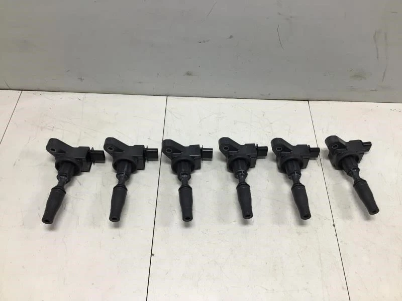 2019 雪佛兰科罗拉多 3.6 升发光线圈/标志套装 原始设备制造商 + — 第 4/4 张图片