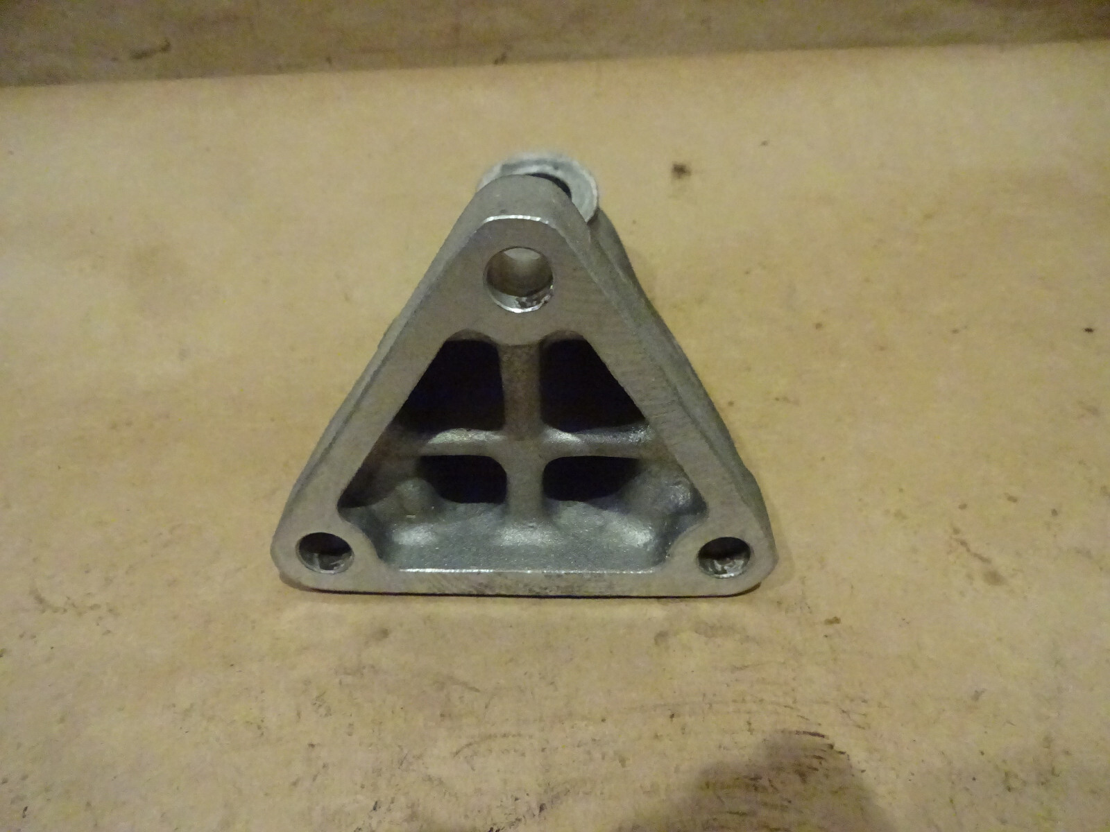 Ferrari 355 -Engine Mount Support / Bracket P/N 159955
