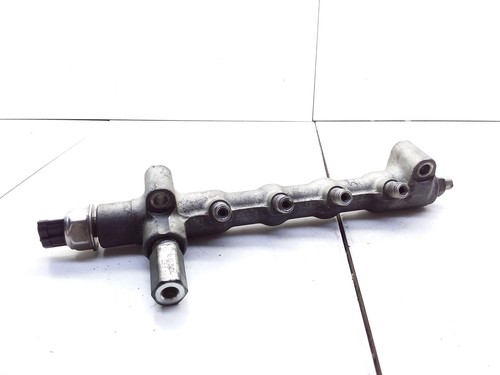 Opel Zafira B 2009 Kraftstoffverteiler Einspritzleiste Verteilerrohr 20341592