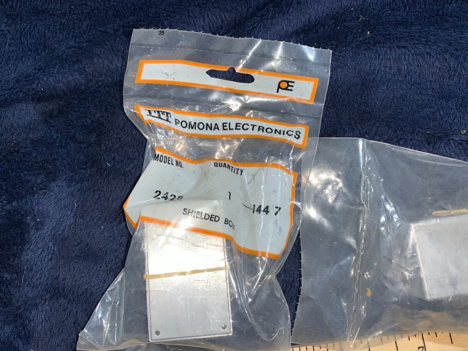 2x Cajas de proyecto blindadas Pomona 2428 cajas nuevas equipo de prueba RF EE. UU. Foto 3 de 3