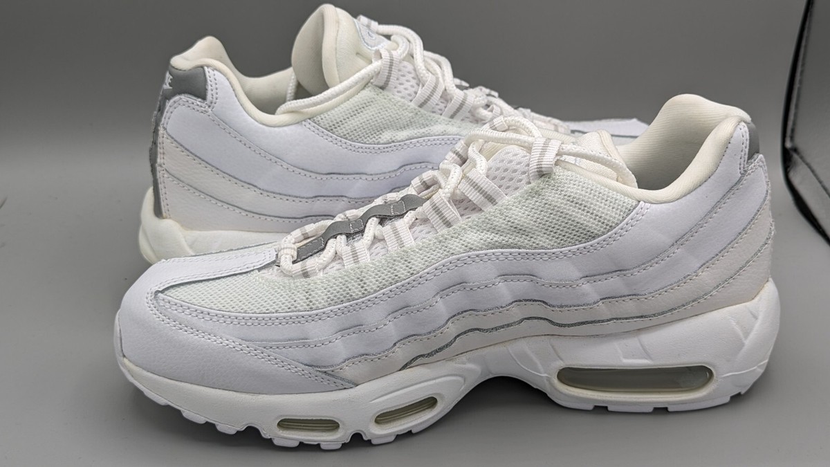 靴 Nike Air Max 95 OG White and Black 26.5 aa42cd164449.jpg?width=3840&