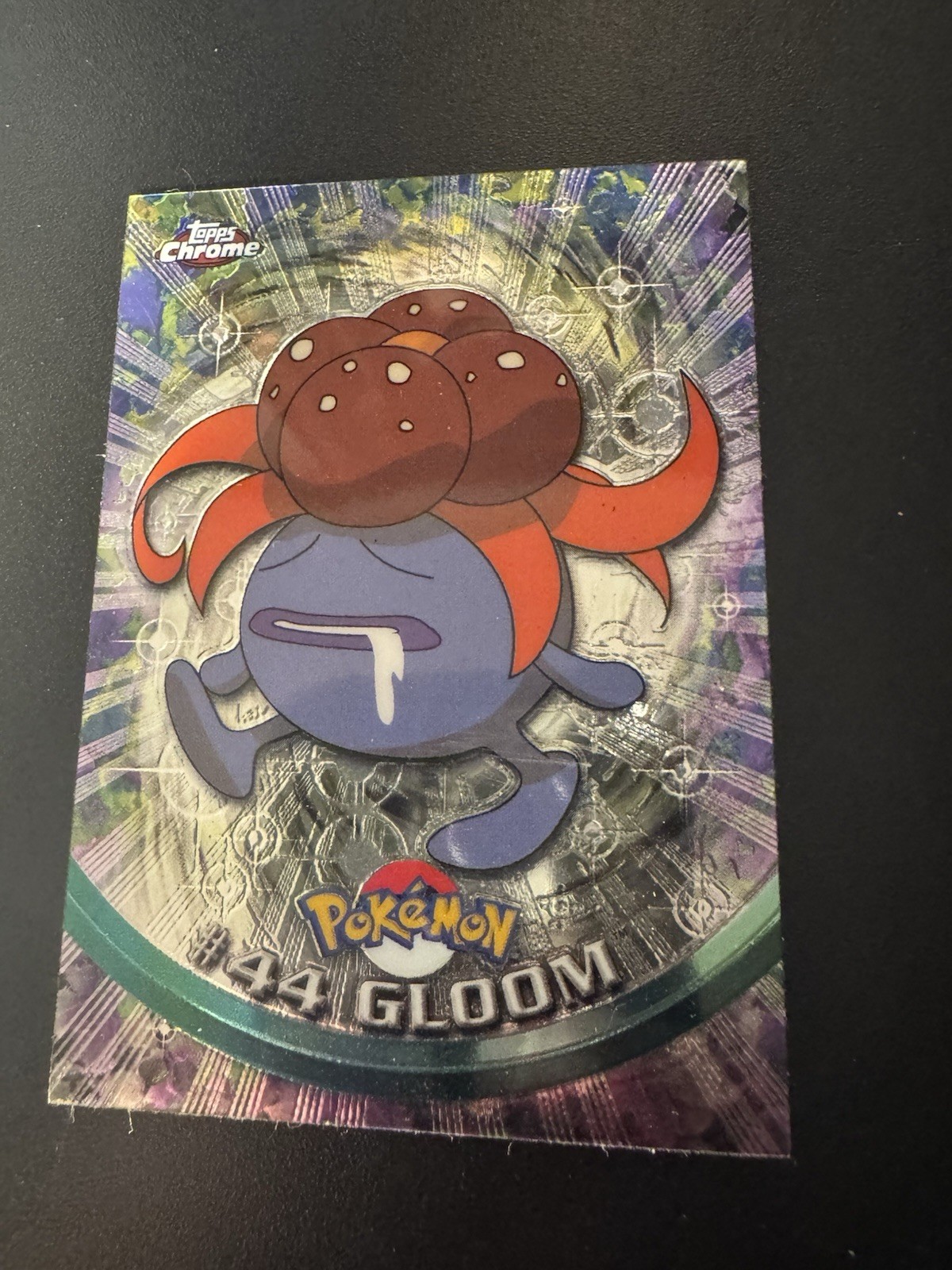 Gloom #44 - Topps Chrome Series 1 Pokemon Card Light Play