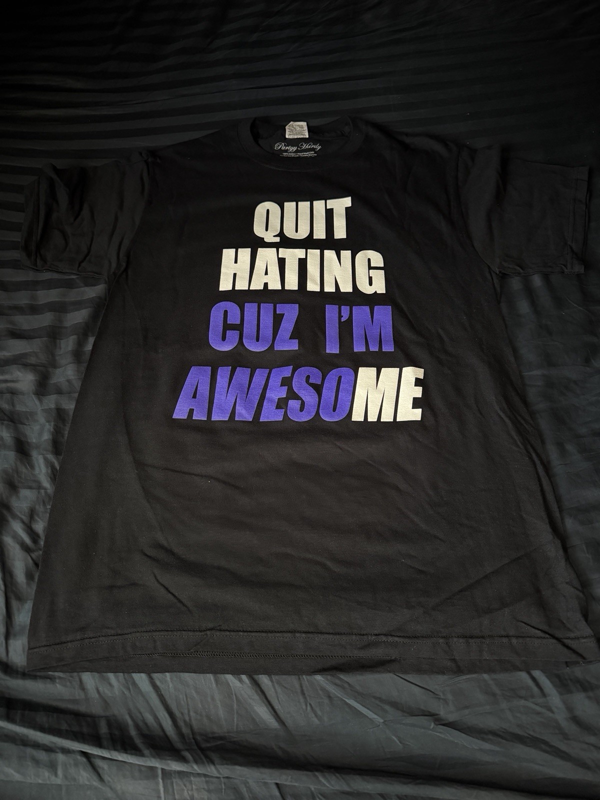 Quit Hating Awesome Purple White T-Shirt Clothing Graphic Tee Men’s Size XL