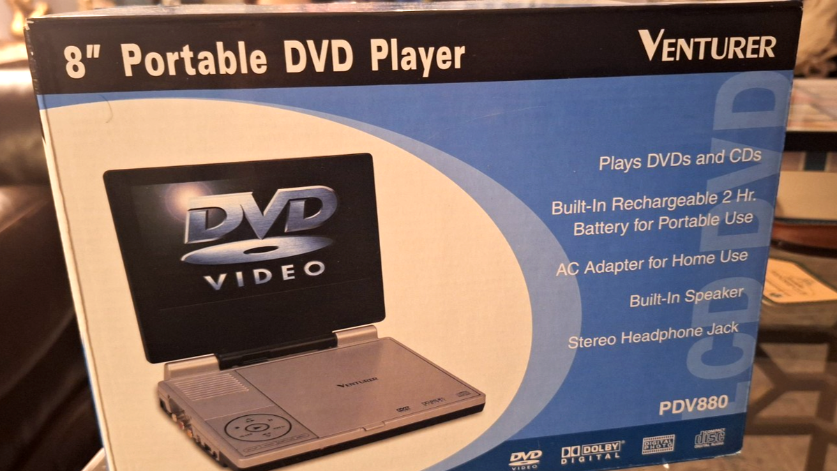 Venturer PDV880 Portable DVD Player (8