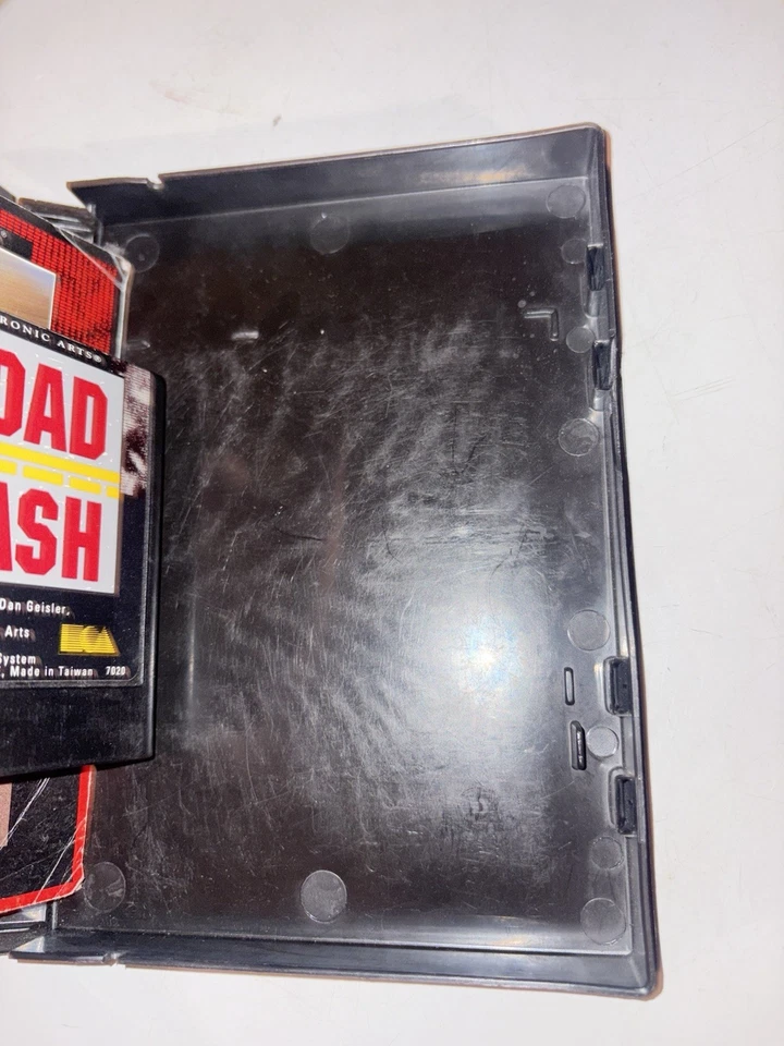 VTG Sega Genesis Game LOT - Sonic 2, Streets Of Rage 2, Mega Bomberman, TESTED - Image 4 of 4