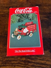 1994 COCA-COLA CHRISTMAS ORNAMENT ON THE ROAD WITH COKE SANTA TRUCK used