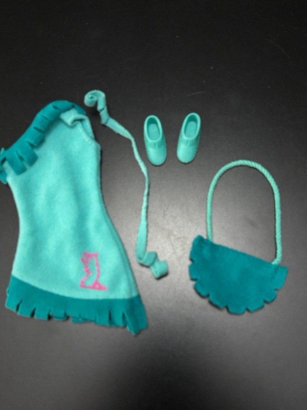 Disney Pocahontas Earth Dance Fashion - Green/Teal